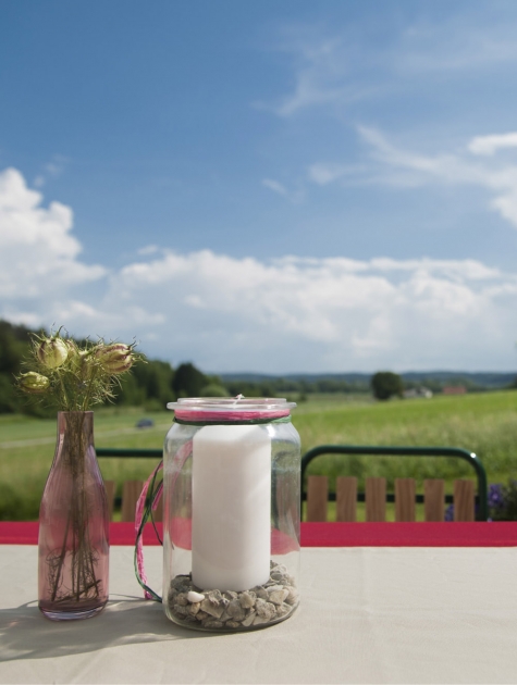 Romantisches Frühstück draussen